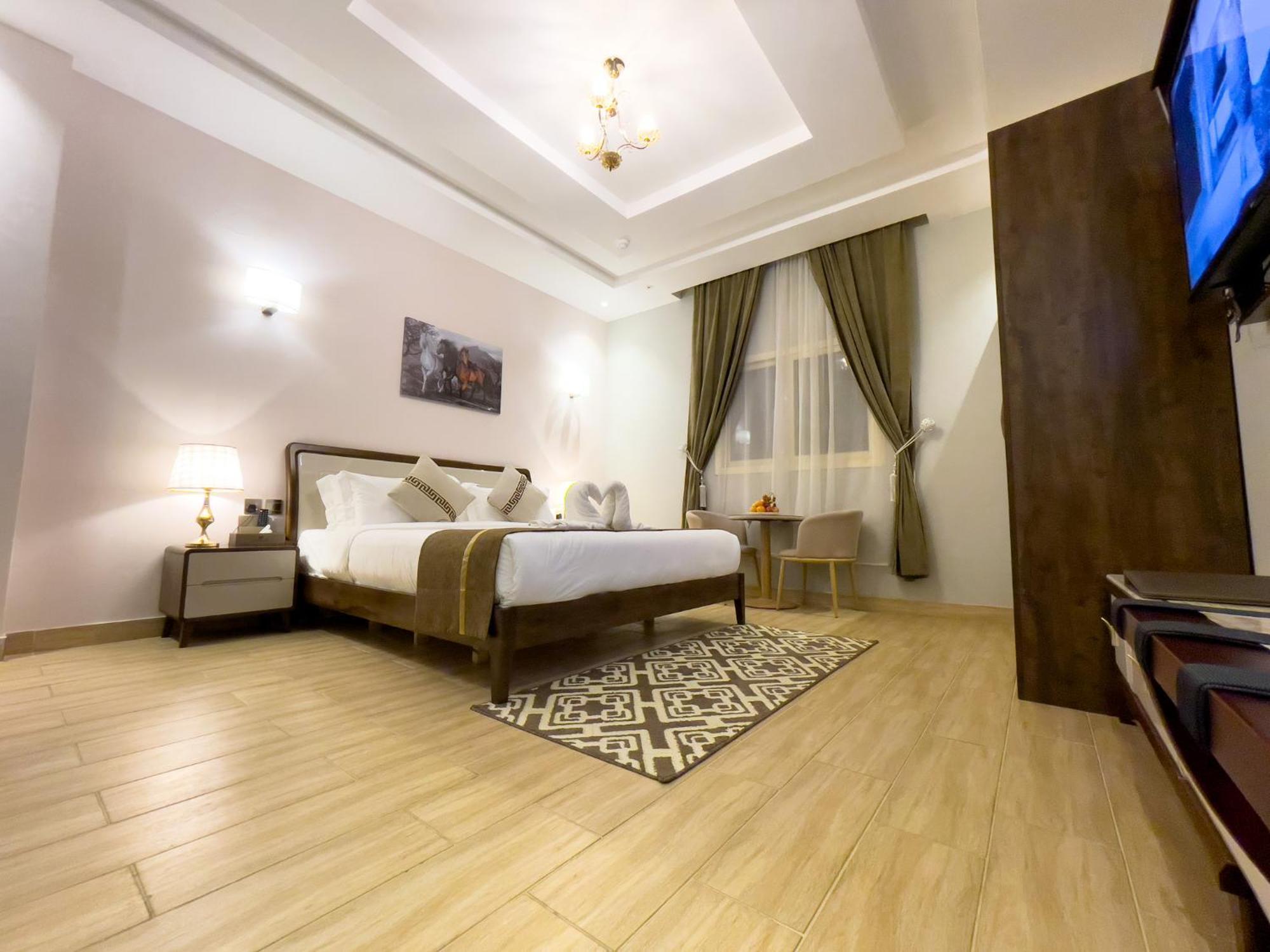 Landmark Hotel Suites Tabuk Exterior photo